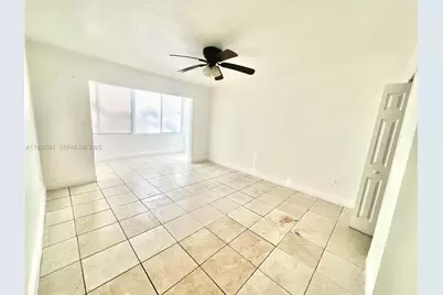 1305 W 46th St #121, Hialeah, FL 33012 - Photo 8
