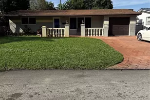 2706 Montego Dr, Miramar, FL 33023 - Photo 2