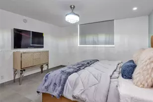 4001 S Ocean Dr, Hollywood, FL 33019 - Photo 16