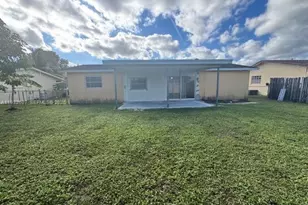 11331 NW 37th Pl, Sunrise, FL 33323 - Photo 22