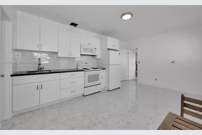3551 NW 20th St, Miami, FL 33142 - Photo 22