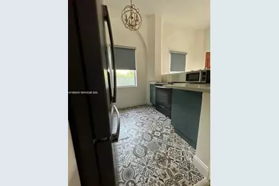 421 Grand Concourse #18, Miami Shores, FL 33138 - Photo 4