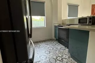 421 Grand Concourse, Miami Shores, FL 33138 - Photo 4