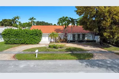 2101 NE 211th Ter #., Miami, FL 33179 - Photo 2