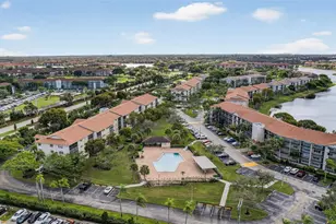 13800 SW 5th Ct, Pembroke Pines, FL 33027 - Photo 40