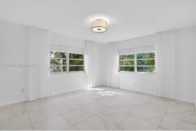 1239 Mariposa Ave #2, Coral Gables, FL 33146 - Photo 10