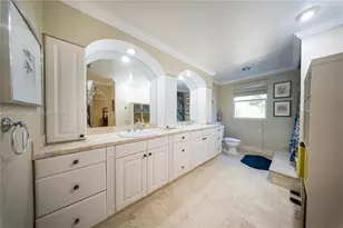 10900 SW 90th Ave, Miami, FL 33176 - Photo 20