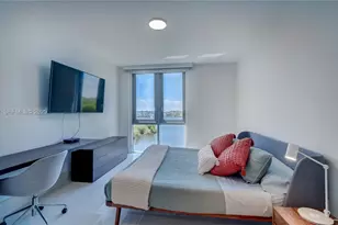 17111 Biscayne Blvd, North Miami Beach, FL 33160 - Photo 12