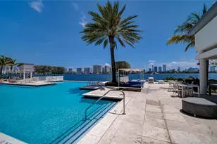 17111 Biscayne Blvd, North Miami Beach, FL 33160 - Photo 20
