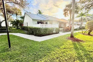 3899 N Carambola Cir N, Coconut Creek, FL 33066 - Photo 2