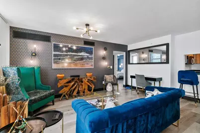 31 SE 5th St #2911, Miami, FL 33131 - Photo 12