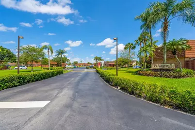 11903 SW 11th Ct, Davie, FL 33325 - Photo 26