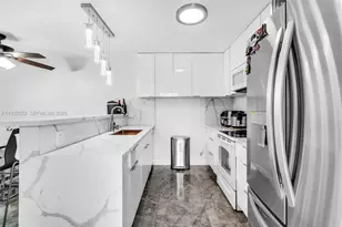 11903 SW 11th Ct, Davie, FL 33325 - Photo 8