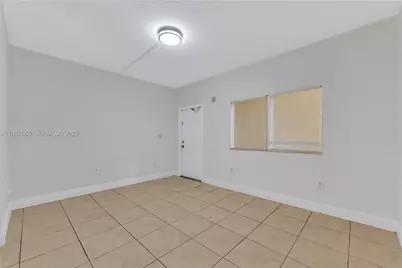 2185 NW 16th Ter #12, Miami, FL 33125 - Photo 6