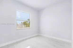 748 748 Chestnut St E, Lehigh Acres, FL 33974 - Photo 14