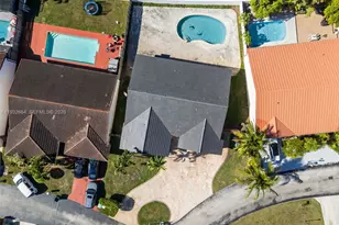 10290 SW 145th Pl, Miami, FL 33186 - Photo 4