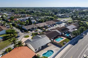 10290 SW 145th Pl, Miami, FL 33186 - Photo 38