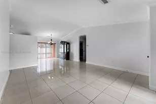 10290 SW 145th Pl, Miami, FL 33186 - Photo 12