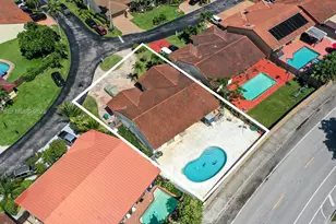 10290 SW 145th Pl, Miami, FL 33186 - Photo 36