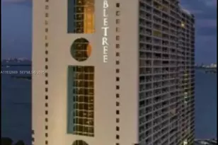 1717 N Bayshore Dr, Miami, FL 33132 - Photo 26