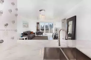 1717 N Bayshore Dr, Miami, FL 33132 - Photo 4