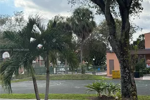 9410 W Flagler St, Miami, FL 33174 - Photo 22