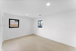 17211 NW 43rd Ave, Miami Gardens, FL 33055 - Photo 14