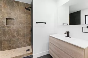17211 NW 43rd Ave, Miami Gardens, FL 33055 - Photo 16