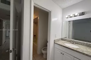 1247 SW 46th Ave, Pompano Beach, FL 33069 - Photo 14