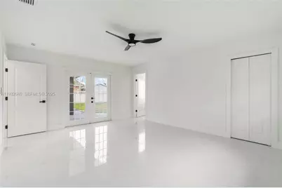 7441 NW 38th Ct, Lauderhill, FL 33319 - Photo 18