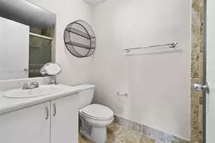 6968 SW 39th St, Davie, FL 33314 - Photo 16