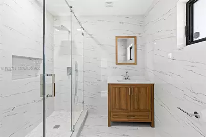 317 N 31st Ave, Hollywood, FL 33021 - Photo 6