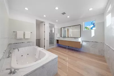 6109 W Laguna Dr W #6109, Miami Beach, FL 33141 - Photo 32