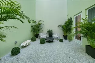 6109 W Laguna Dr W, Miami Beach, FL 33141 - Photo 24