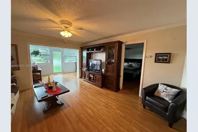 4270 NW 40th St #109, Lauderdale Lakes, FL 33319 - Photo 38