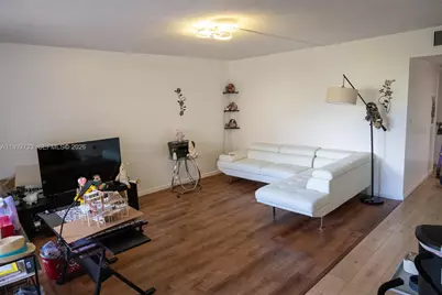 3071 NW 47th Ter #227, Lauderdale Lakes, FL 33313 - Photo 6