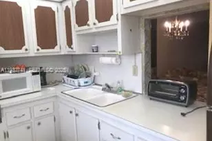 1301 NE 191st St, Miami, FL 33179 - Photo 6