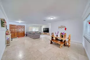 13220 SW 84th Ave, Pinecrest, FL 33156 - Photo 4