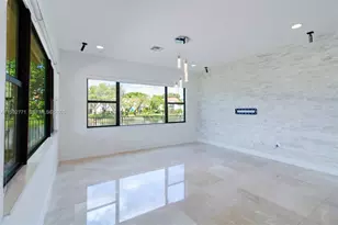 11865 SW 13th Ct, Pembroke Pines, FL 33025 - Photo 14