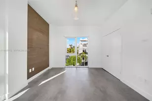 455 NE 39th St, Miami, FL 33137 - Photo 36