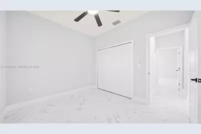 539 Hutton St, Lehigh Acres, FL 33974 - Photo 20