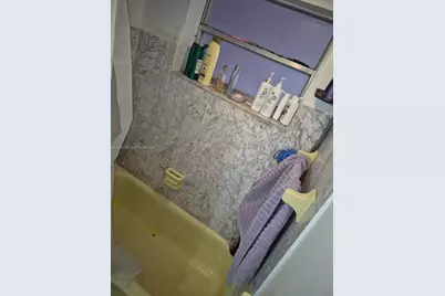 120 Royal Palm Rd #102, Hialeah Gardens, FL 33016 - Photo 10