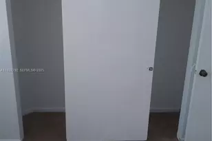 3437 NW 44th St, Oakland Park, FL 33309 - Photo 18