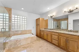 2667 Palmer Pl, Weston, FL 33332 - Photo 14