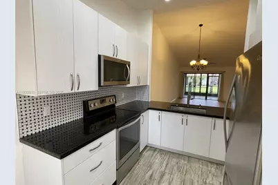16606 Greens Edge Cir #87, Weston, FL 33326 - Photo 14