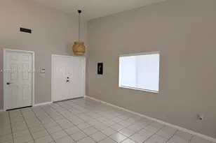 10000 NW 43rd Terrace, Doral, FL 33178 - Photo 4