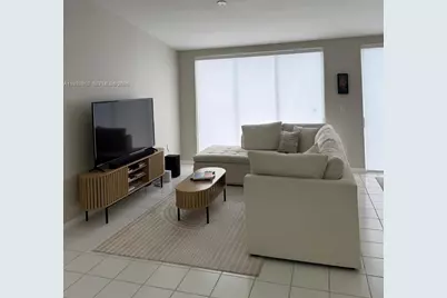 10000 NW 43rd Ter #10000, Doral, FL 33178 - Photo 2