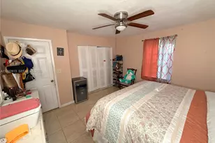 5632 SW 19th St, West Park, FL 33023 - Photo 4