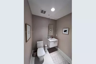 17301 Biscayne Blvd #1402, North Miami Beach, FL 33160 - Photo 32