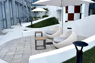 851 NE 1st Ave, Miami, FL 33132 - Photo 32